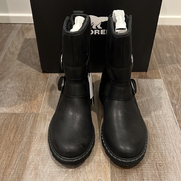 Sorel waterproof Lennox Moto Boot - Picture 2 of 6